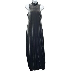 Sleeveless Velvet Maxi Dress - Black
